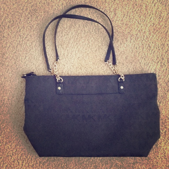 Authentic Michael Kors purse 👜 - Picture 1 of 8